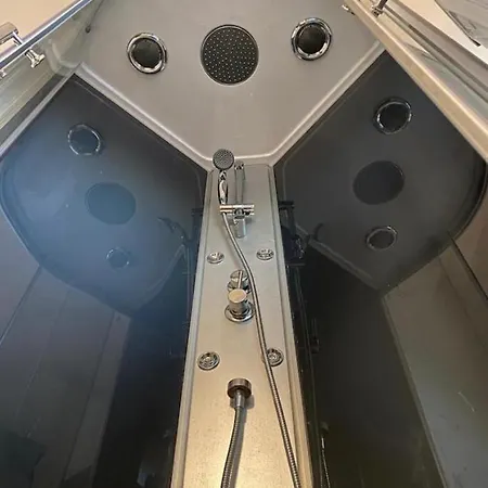 Apartment Cocoon Jacuzzi